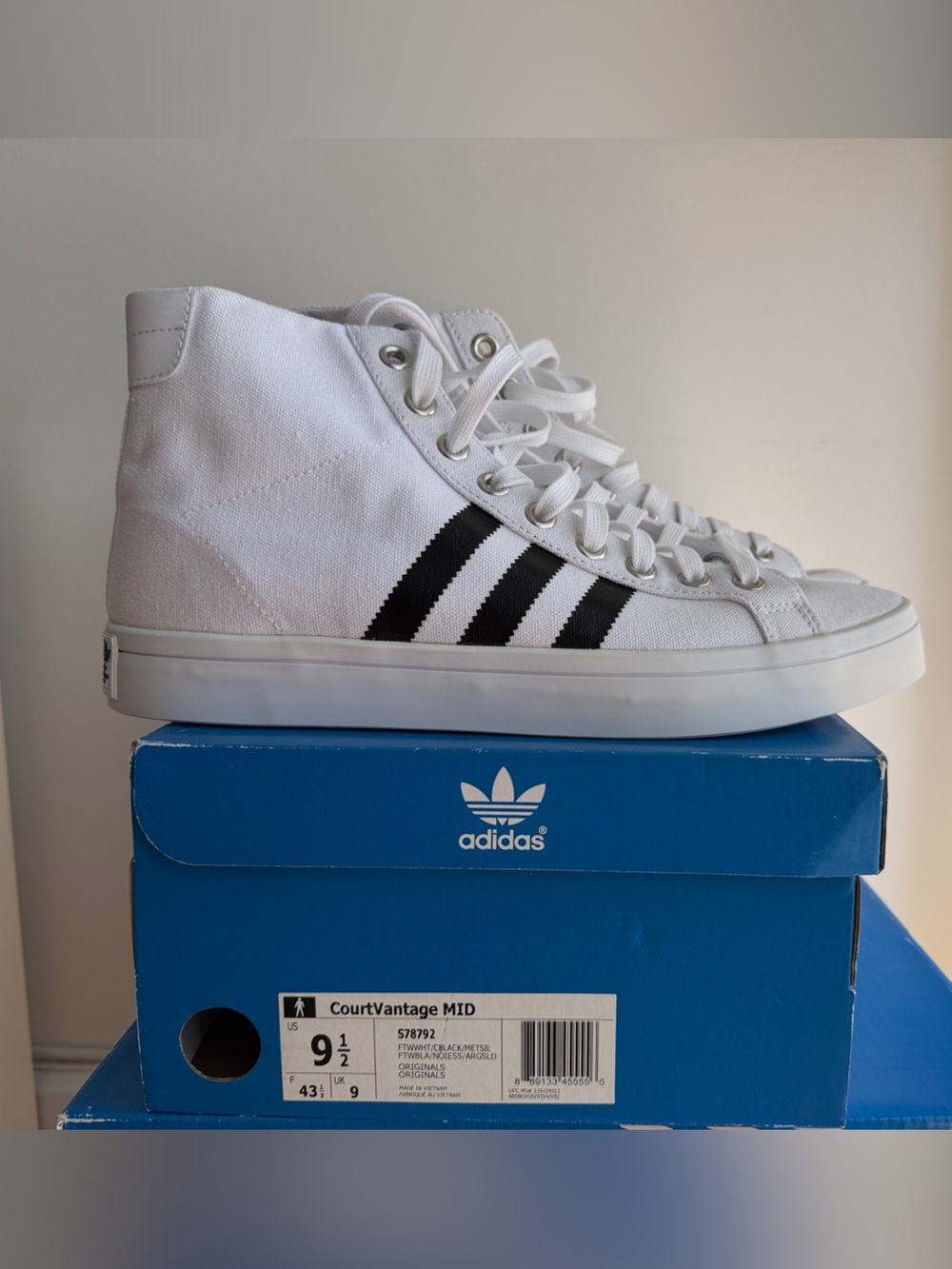 Adidas Original - CourtVantage White High-Top Sneakers with Black Stripes